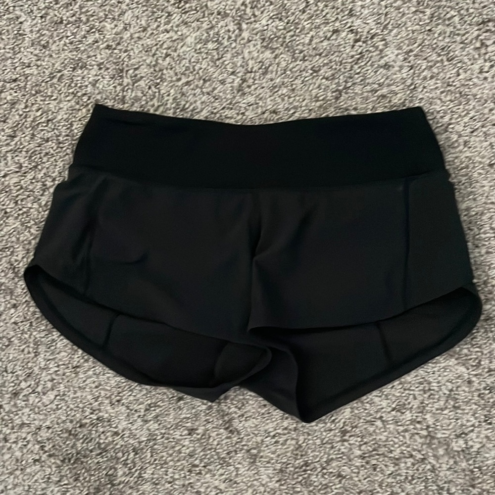 Black lululemon speed ups liner cut out but only worn once!